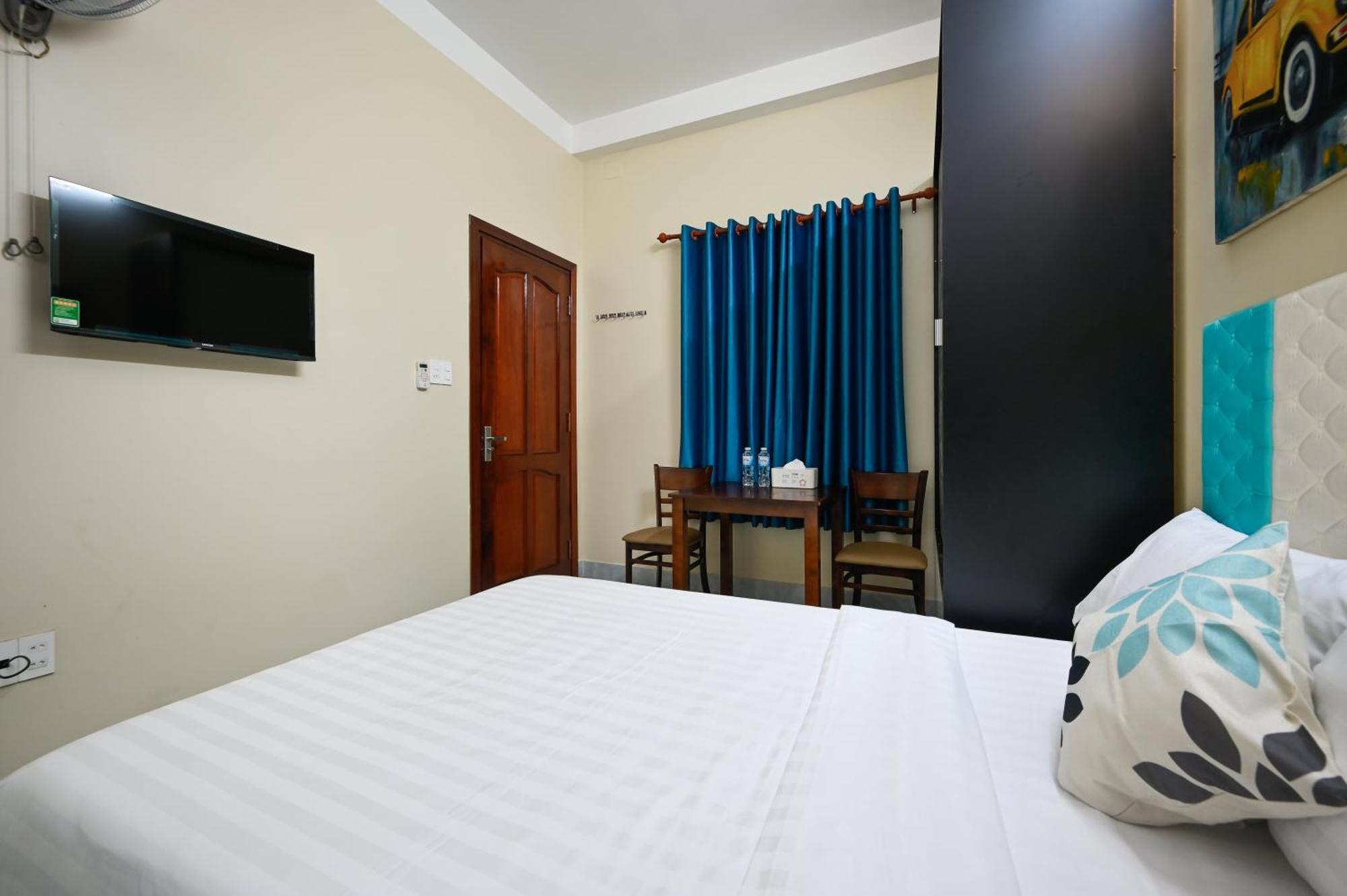 Montana & Aparment Saigon Airport Aparthotel